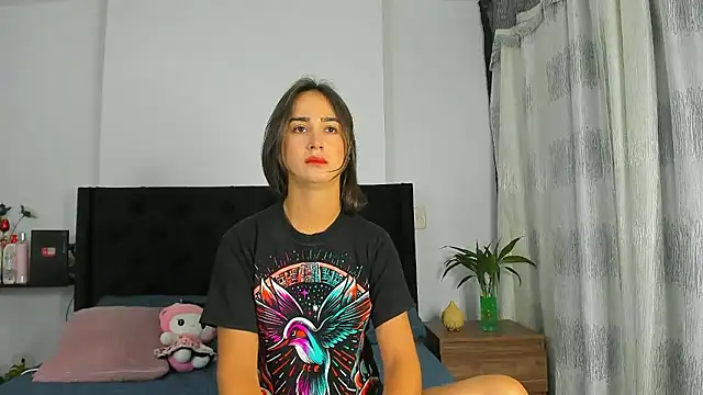 Snapshot of AndreaStivens chatting on October 3, 10:37 am AndreaStivens online show from October 3, 10:37 am