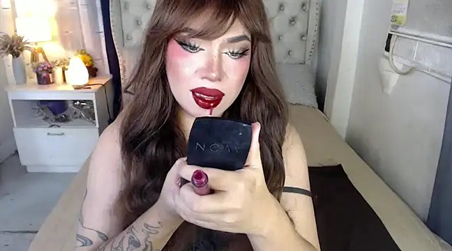 Snapshot of RebecaNextToYou chatting on December 16, 5:22 pm RebecaNextToYou online show from December 16, 5:22 pm
