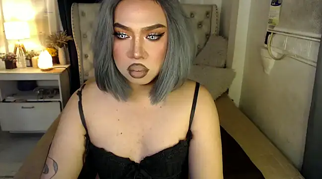 Snapshot of RebecaNextToYou chatting on January 18, 5:09 pm RebecaNextToYou online show from January 18, 5:09 pm