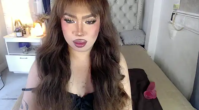 Snapshot of RebecaNextToYou chatting on January 28, 5:24 pm RebecaNextToYou online show from January 28, 5:24 pm