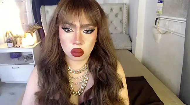 Snapshot of RebecaNextToYou chatting on January 30, 6:10 pm RebecaNextToYou online show from January 30, 6:10 pm