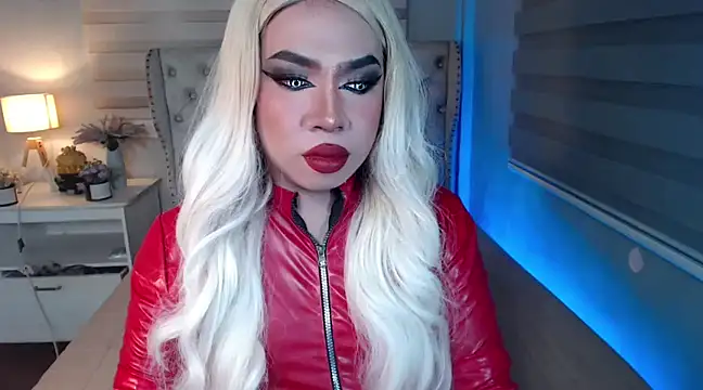 Snapshot of RebecaNextToYou chatting on February 9, 5:33 pm RebecaNextToYou online show from February 9, 5:33 pm
