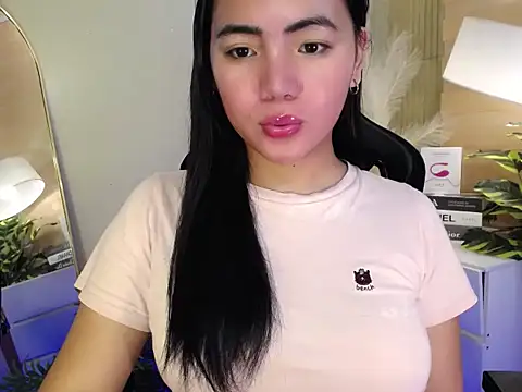 Snapshot of Martha_pookerxxx chatting on February 4, 8:06 pm Martha pookerxxx online show from February 4, 8:06 pm