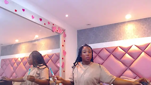 DanielaDuff online show from February 18, 8:27 pm