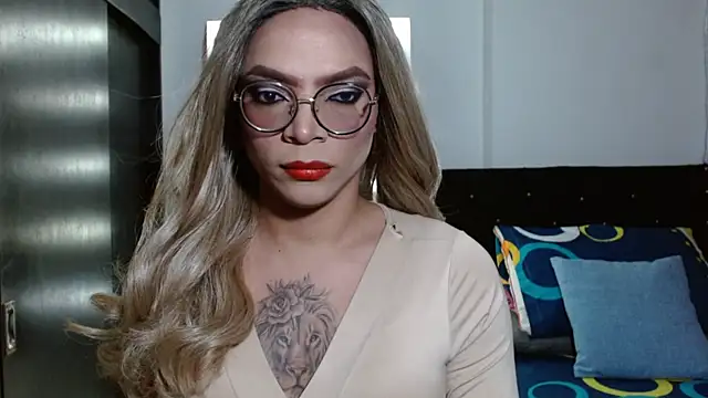 LyaMcconellx online show from February 5, 12:31 am