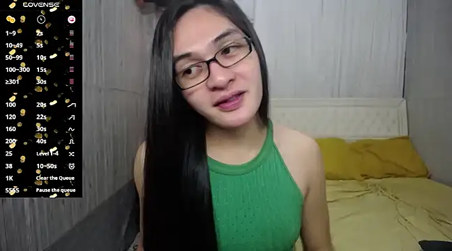 Snapshot of xAsianSweetHeart chatting on December 19, 11:35 pm xAsianSweetHeart online show from December 19, 11:35 pm