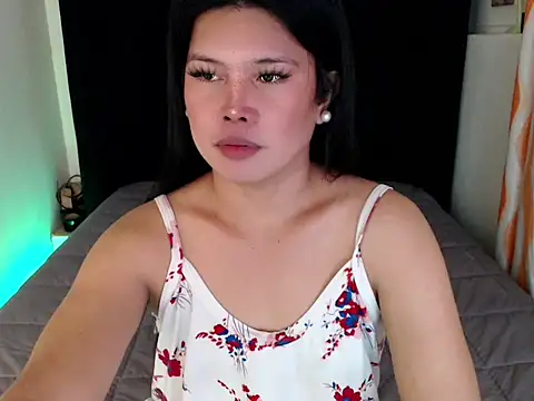 Snapshot of Angelic_Fuckerxxx chatting on September 14, 12:31 pm Angelic Fuckerxxx online show from September 14, 12:31 pm