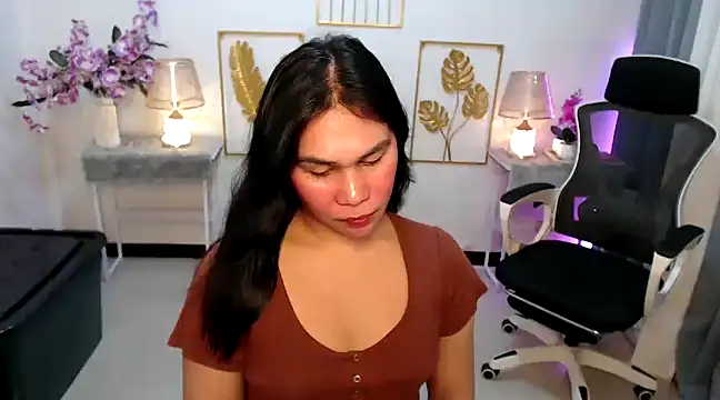 Snapshot of Asian_flabby chatting on December 30, 7:32 pm Asian flabby online show from December 30, 7:32 pm