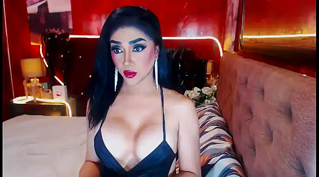 Snapshot of MeatyhorsecockMistress chatting on December 9, 12:51 pm MeatyhorsecockMistress online show from December 9, 12:51 pm