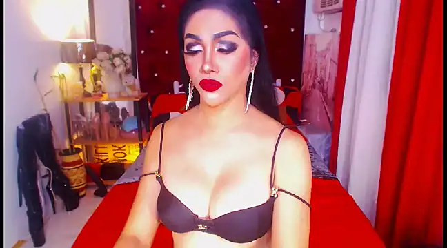 Snapshot of MeatyhorsecockMistress chatting on January 26, 11:17 am MeatyhorsecockMistress online show from January 26, 11:17 am