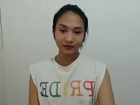 Snapshot of HeartOfAsia- chatting on January 24, 6:04 pm HeartOfAsia- online show from January 24, 6:04 pm