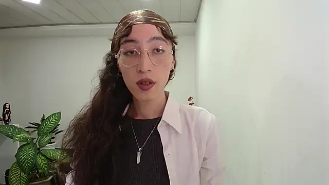 Snapshot of NicoleCortez chatting on March 22, 3:20 am NicoleCortez online show from March 22, 3:20 am