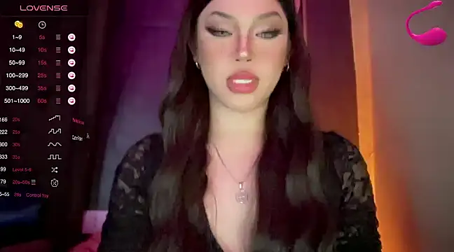 Snapshot of madam_agnes1 chatting on December 6, 1:16 pm madam agnes1 online show from December 6, 1:16 pm