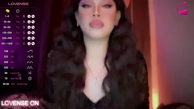 Snapshot of madam_agnes1 chatting on October 10, 9:38 pm madam agnes1 online show from October 10, 9:38 pm