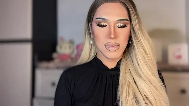 Ts glamxxxx online show from February 10, 3:35 am