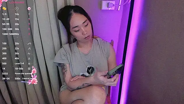 MissAyaCollins online show from February 8, 1:11 pm
