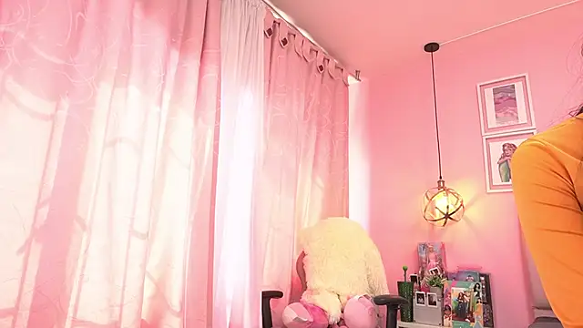 Snapshot of dani_parker_ chatting on January 14, 6:49 pm dani parker online show from January 14, 6:49 pm