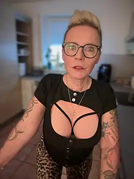 Snapshot of German_Milf chatting on January 24, 1:47 pm German Milf online show from January 24, 1:47 pm