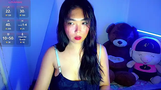 Snapshot of TR4NSCUTI3 chatting on September 17, 2:44 pm TR4NSCUTI3 online show from September 17, 2:44 pm