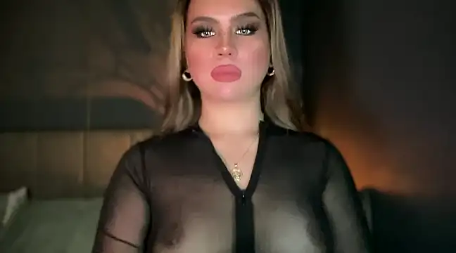Snapshot of Mistress_supreme chatting on March 10, 7:29 pm Mistress supreme online show from March 10, 7:29 pm
