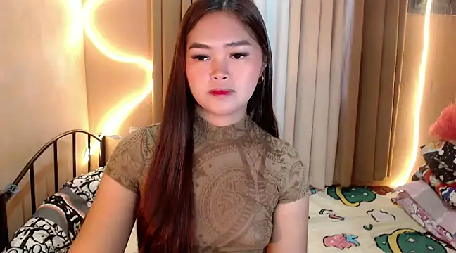 Snapshot of Itsme_claire chatting on February 17, 10:25 pm Itsme claire online show from February 17, 10:25 pm
