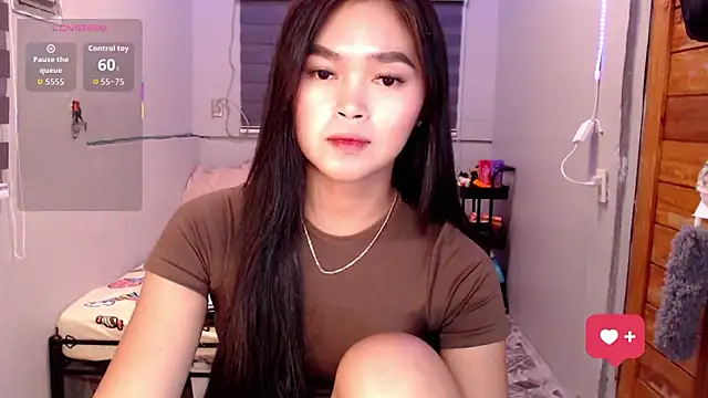Snapshot of Itsme_claire chatting on September 23, 1:27 pm Itsme claire online show from September 23, 1:27 pm