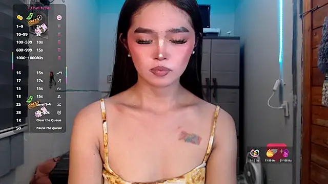 Itsme claire online show from October 20, 2:37 am