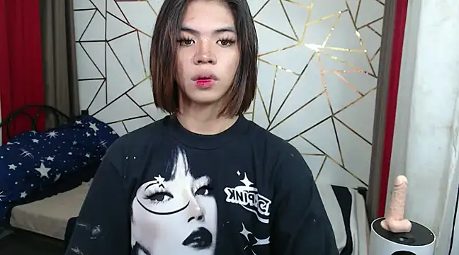 Snapshot of WildTsYhannaUncut chatting on January 31, 11:35 am WildTsYhannaUncut online show from January 31, 11:35 am