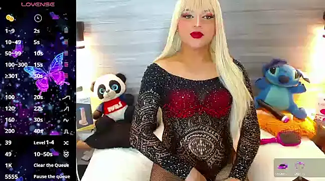 Snapshot of natashaislerxxx chatting on January 9, 5:44 am natashaislerxxx online show from January 9, 5:44 am