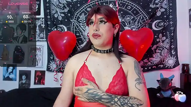Snapshot of Lexxxxx_ chatting on February 14, 10:04 pm Lexxxxx online show from February 14, 10:04 pm