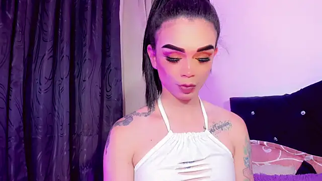 Snapshot of lesly_xx chatting on September 11, 11:24 pm lesly xx online show from September 11, 11:24 pm