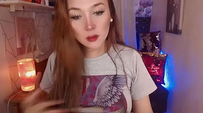 Snapshot of ErikaFox_Cock chatting on February 7, 12:06 pm ErikaFox Cock online show from February 7, 12:06 pm