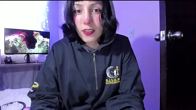 Snapshot of Room312_ chatting on December 29, 10:36 pm Room312 online show from December 29, 10:36 pm