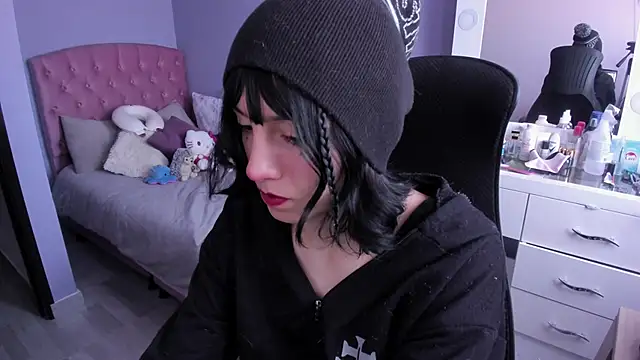 Snapshot of Room312_ chatting on March 16, 1:36 pm Room312 online show from March 16, 1:36 pm