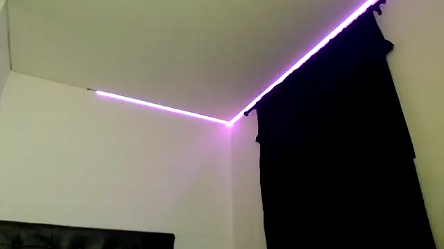 dolcemacca online show from September 24, 1:44 am