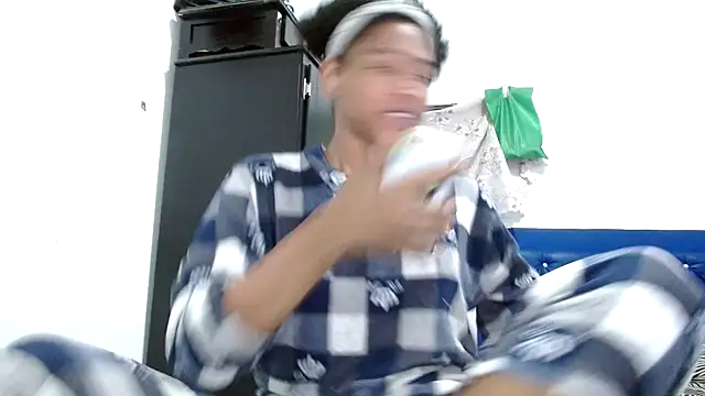 angelamarie1 online show from March 21, 12:51 am