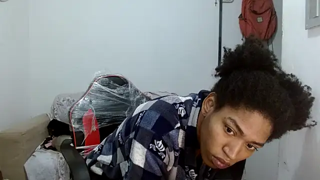 angelamarie1 online show from September 26, 11:18 am