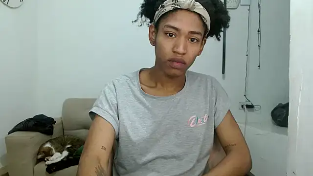 angelamarie1 online show from September 29, 11:21 am