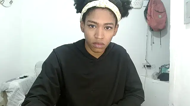 angelamarie1 online show from October 1, 10:49 am