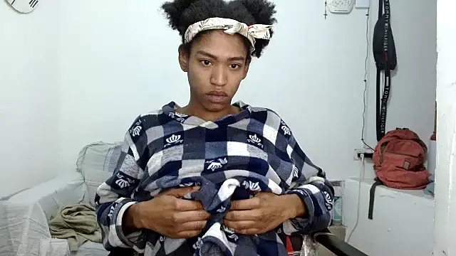 angelamarie1 online show from October 16, 11:10 am