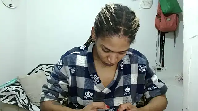 angelamarie1 online show from January 16, 11:23 pm