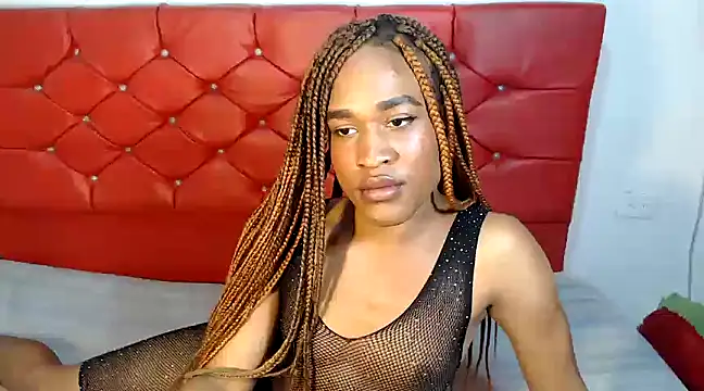 Snapshot of dirtydolltsx chatting on January 13, 5:44 am dirtydolltsx online show from January 13, 5:44 am