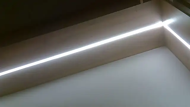 Skinny-Kitten online show from October 31, 3:49 am