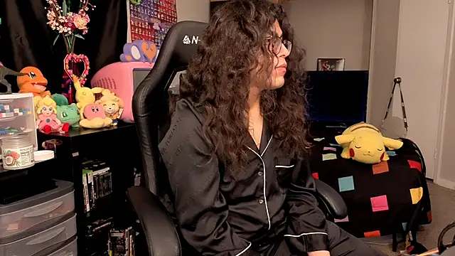 Snapshot of ShinyCherub chatting on October 1, 2:06 pm ShinyCherub online show from October 1, 2:06 pm