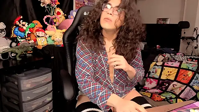 ShinyCherub online show from October 26, 3:41 pm