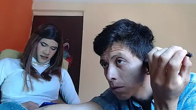 Snapshot of Babylolatop chatting on January 16, 3:24 pm Babylolatop online show from January 16, 3:24 pm