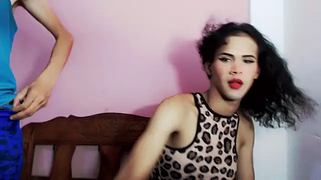 Snapshot of Babylolatop chatting on October 10, 12:33 am Babylolatop online show from October 10, 12:33 am
