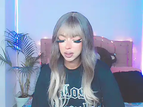 Snapshot of Tanedra_collings chatting on January 21, 3:38 am Tanedra collings online show from January 21, 3:38 am