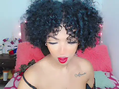 Snapshot of Tanedra_collings chatting on February 27, 3:47 am Tanedra collings online show from February 27, 3:47 am