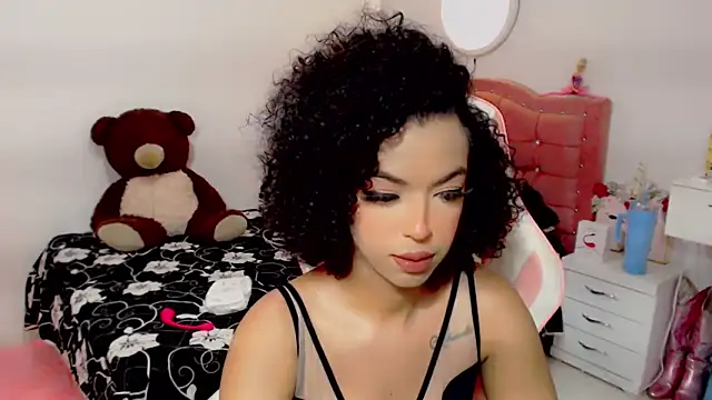 Snapshot of Tanedra_collings chatting on September 18, 3:56 am Tanedra collings online show from September 18, 3:56 am